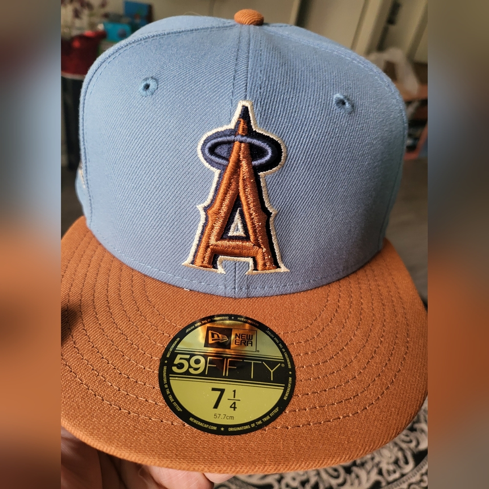 New Era 59FIFTY Light Blue and Tan Cap